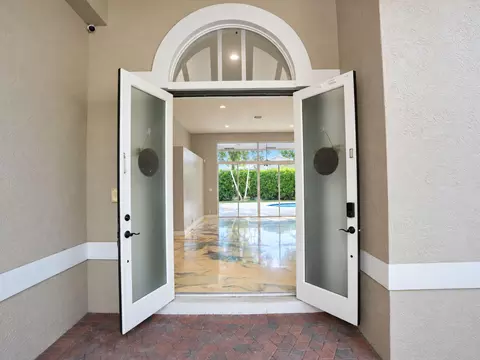 Entry Way - 1776 Eagle Trace Blvd W, Coral Springs, FL 33071 photo 2 of 3
