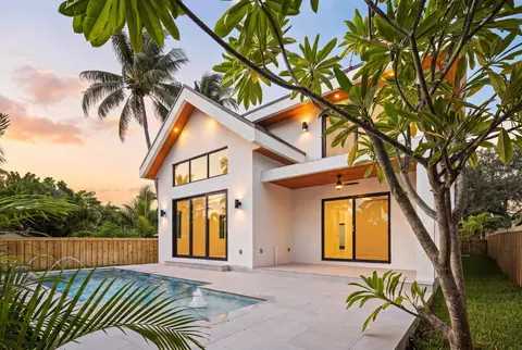 1628 NE 17th Ave, Fort Lauderdale, FL 33305