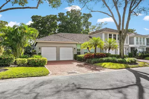 5798 NW 39th Ave, Boca Raton, FL 33496
