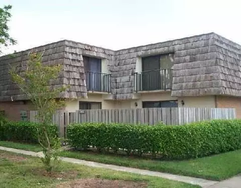 4717 47th Way, West Palm Beach, FL 33407