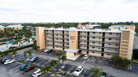 760 E Ocean Ave #303, Boynton Beach, FL 33435