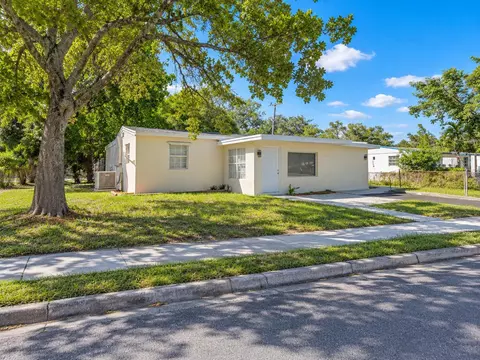 1101 NW 23rd Ter NW, Fort Lauderdale, FL 33311