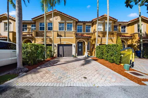 8920 SW 109th Ave, Miami, FL 33176