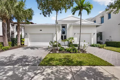 1070 Faulkner Ter, Palm Beach Gardens, FL 33418