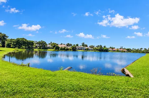 3528 NW Clubside Cir, Boca Raton, FL 33496