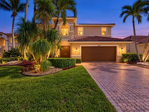 6308 Shadow Tree Ln, Lake Worth, FL 33463