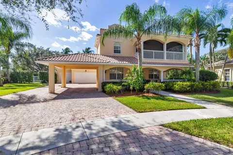 8408 Arima Ln, Wellington, FL 33414