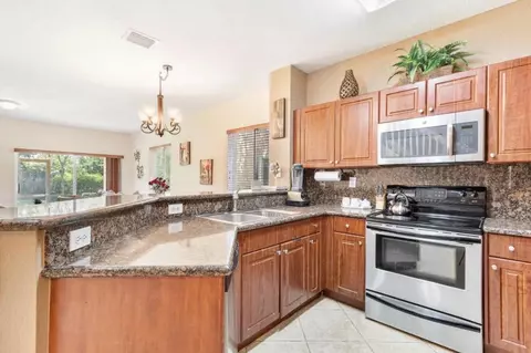 5528 Monte Carlo Ln, Margate, FL 33068