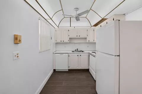 Kitchen - 152 Valencia G Blvd, Delray Beach, FL 33446 photo 1 of 1