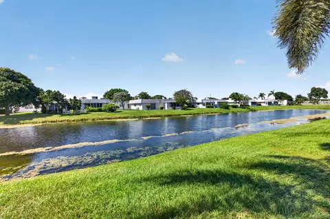 View/Area - 152 Valencia G Blvd, Delray Beach, FL 33446 photo 1 of 6