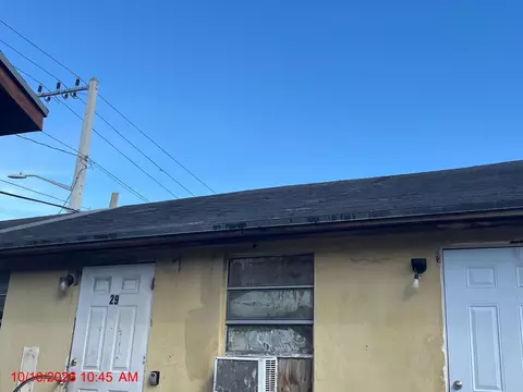 532 SW Ave D #10, Belle Glade, FL 33430
