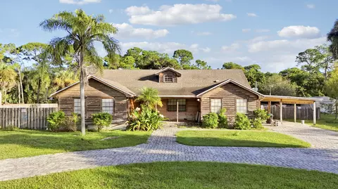 354 Baysinger Ave, Fort Pierce, FL 34982