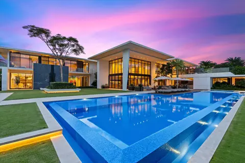 600 NE 5th Ave, Boca Raton, FL 33432