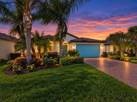 11210 SW Lake Park Dr, Port Saint Lucie, FL 34987