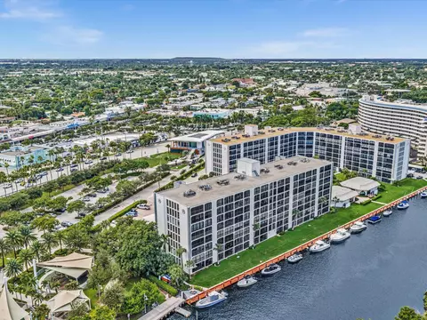 1631 Riverview Rd #701, Deerfield Beach, FL 33441