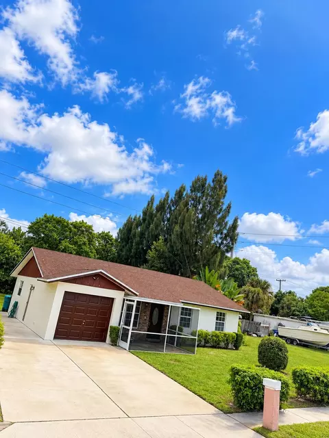 436 NW 7th St, Boynton Beach, FL 33426