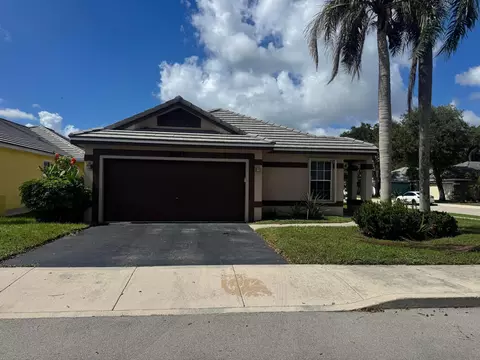 2643 Millwood Ct, Davie, FL 33328