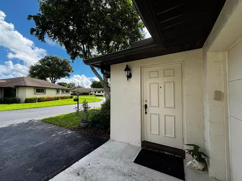 4871 Hawkwood Rd #A, Boynton Beach, FL 33436