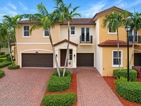 6960 E Long Pine Cir, Coconut Creek, FL 33073