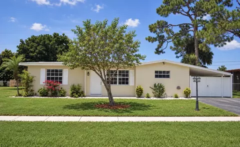 1903 E Chatham Rd, West Palm Beach, FL 33415