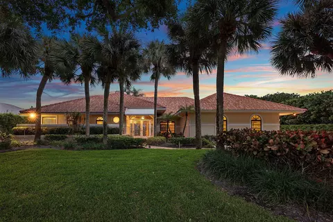 10126 SE Royal Tern Way, Jupiter, FL 33469
