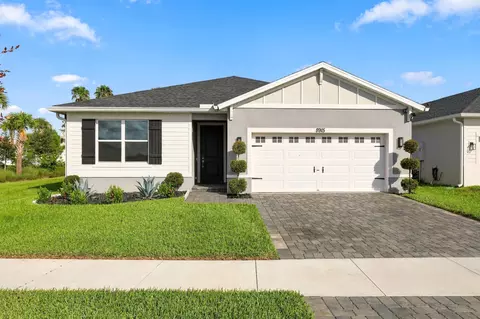 8915 Dahlia Cir, Port Saint Lucie, FL 34986