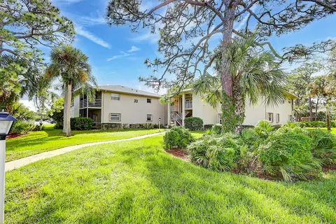 33 Lake Vista Trl #206, Port Saint Lucie, FL 34952