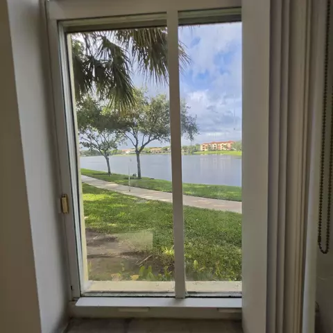 4700 SW 160th Ave #418, Miramar, FL 33027