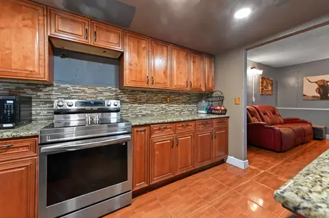 Kitchen - 941 W 80th Pl, Hialeah, FL 33014 photo 3 of 3