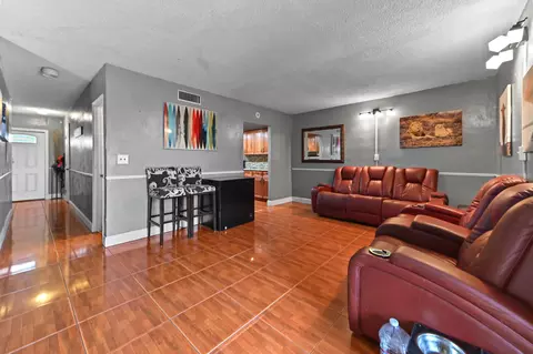 Other - 941 W 80th Pl, Hialeah, FL 33014 photo 3 of 5