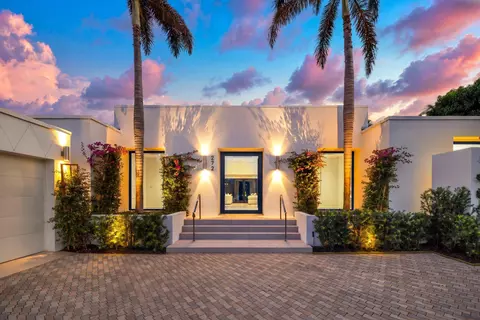 272 Sandpiper Dr, Palm Beach, FL 33480
