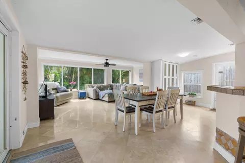 Dining - 2396 SE 6th St, Pompano Beach, FL 33062 photo 1 of 3