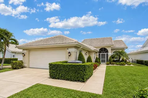 2308 Saratoga Bay Dr, West Palm Beach, FL 33409