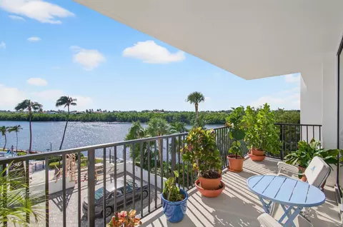 4750 S Ocean Blvd UNIT 305, Highland Beach, FL 33487