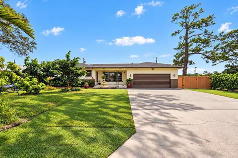 4306 Waterway Dr, Lake Worth, FL 33461