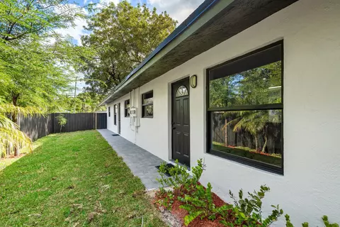 1211 NE 2nd Ave, Fort Lauderdale, FL 33304