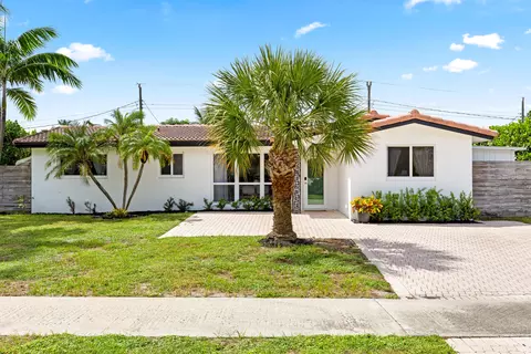 5911 NE 21st Ter, Fort Lauderdale, FL 33308