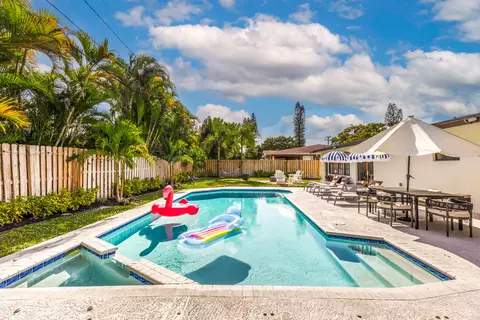 4720 NE 18th Ter, Fort Lauderdale, FL 33308