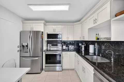 1170 N Federal Hwy #512, Fort Lauderdale, FL 33304