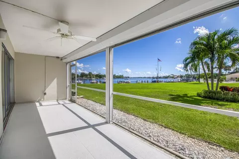 Exterior - 478 Tequesta Dr #115, Tequesta, FL 33469 photo 2 of 5