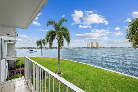1025 Sugar Sands Blvd UNIT 261, Riviera Beach, FL 33404