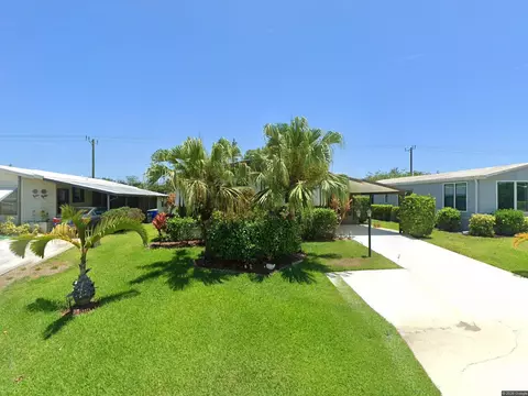 7455 SE Independence Ave, Hobe Sound, FL 33455
