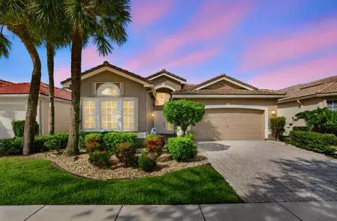 13577 Morocca Lake Ln, Delray Beach, FL 33446