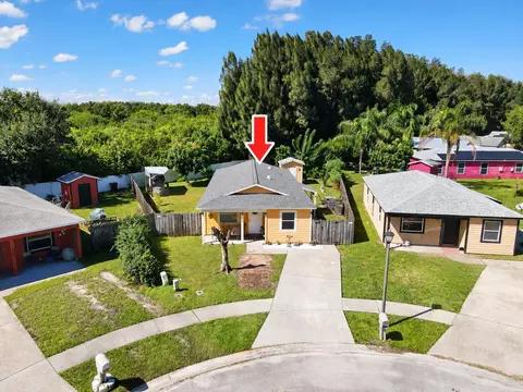 4035 41st Sq, Vero Beach, FL 32967