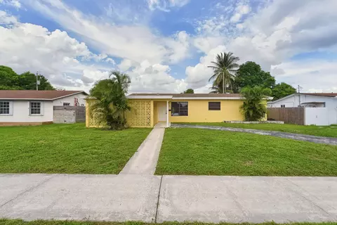 331 NW 185th Ter, Miami Gardens, FL 33169
