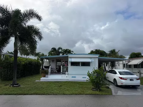 1961 SW 84th Ave, Davie, FL 33324