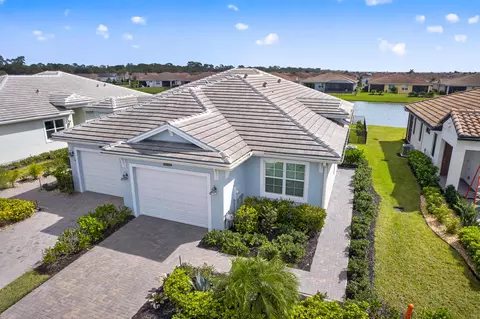 27063 SW Viterbo Way, Port Saint Lucie, FL 34986