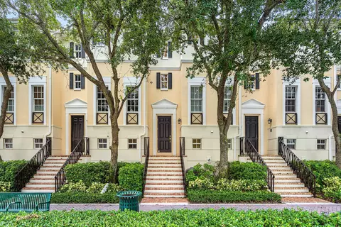 75 NE 5th Ave #D, Delray Beach, FL 33483