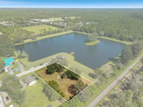 1075 Lincoln St, Fellsmere, FL 32948
