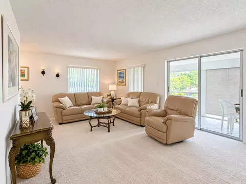5180 E Sabal Palm Blvd #341, Tamarac, FL 33319